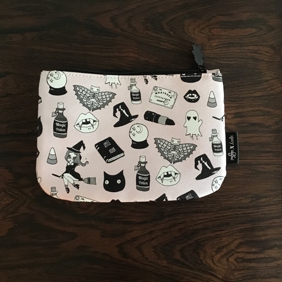 Betty Boop, Foil, and Halloween IPSY X Valhe bag - Picture 4 of 10